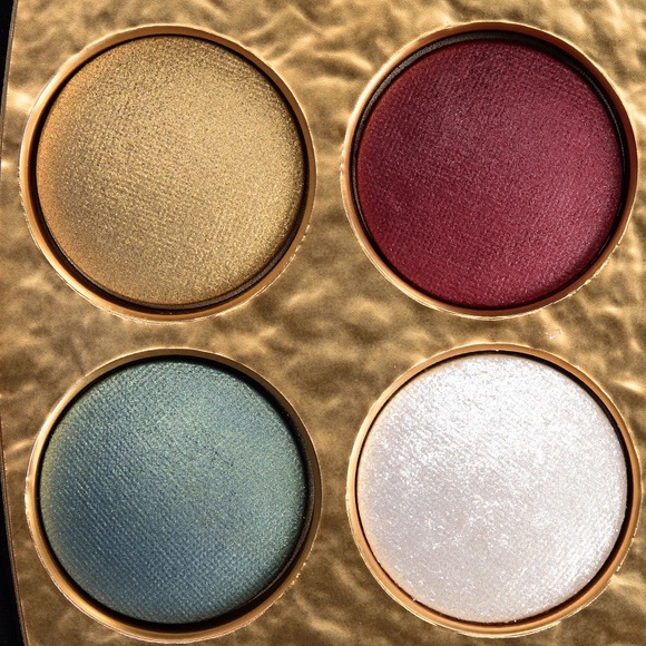 🔔Limited Edition🔔 Chanel Eyeshadow (#338 Parure Baroque) - Picture 3 of 10